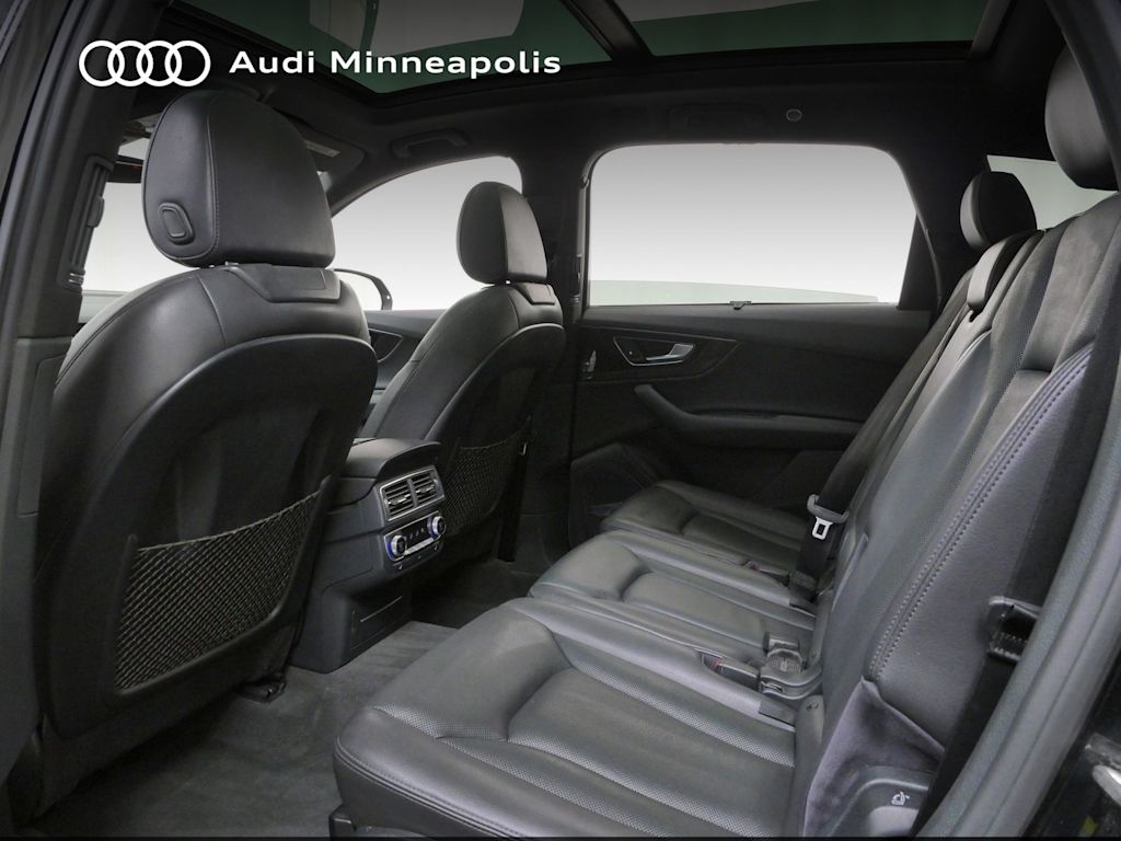 Thumbnail: 2017 Audi Q7 - 8