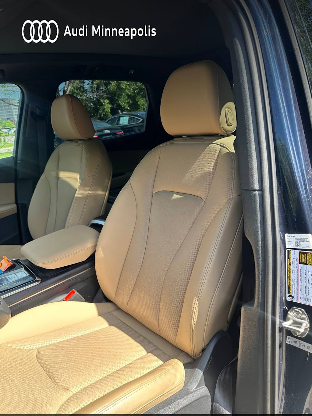 Thumbnail: 2023 Audi Q7 - 8