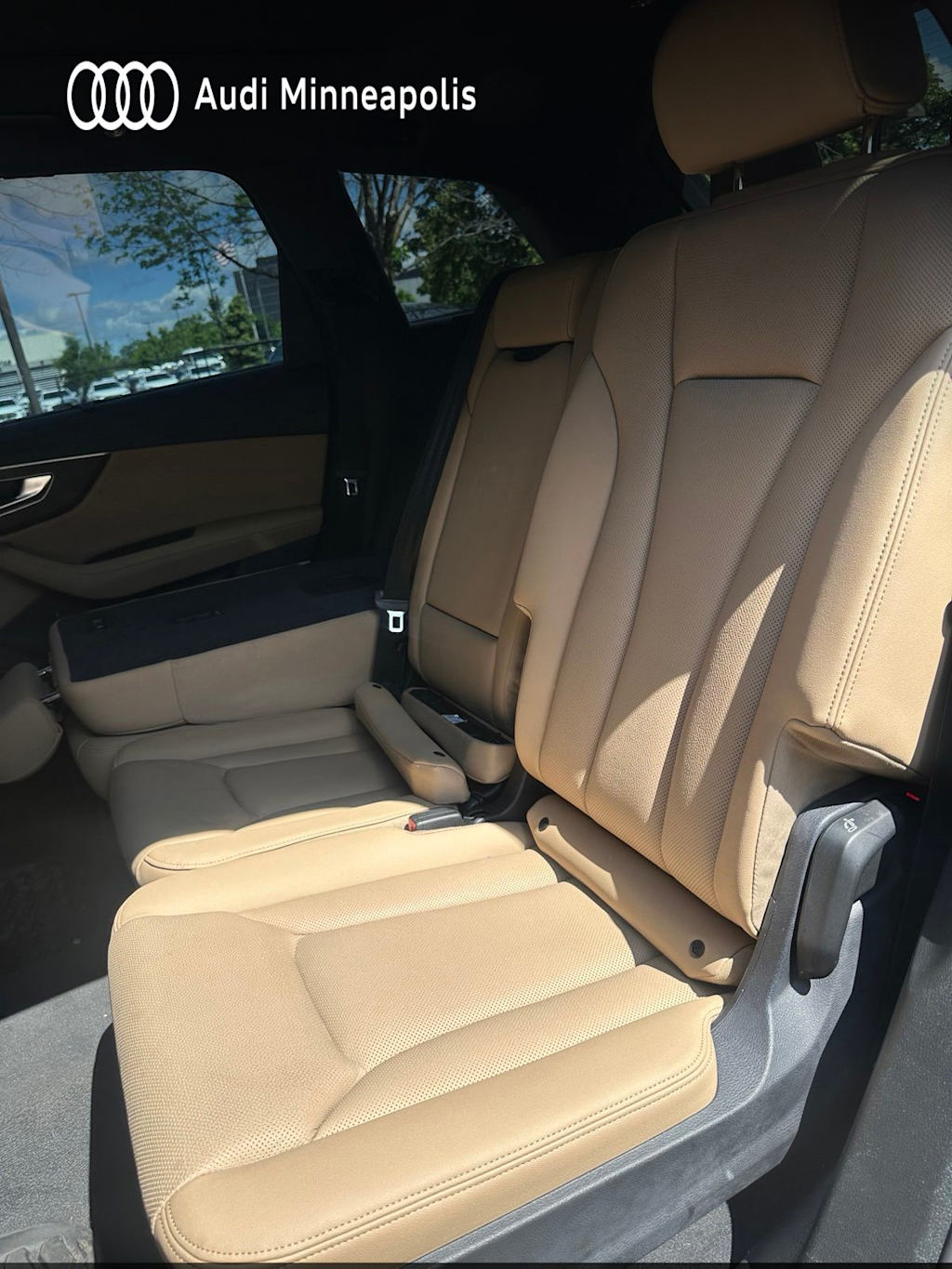 Thumbnail: 2023 Audi Q7 - 14