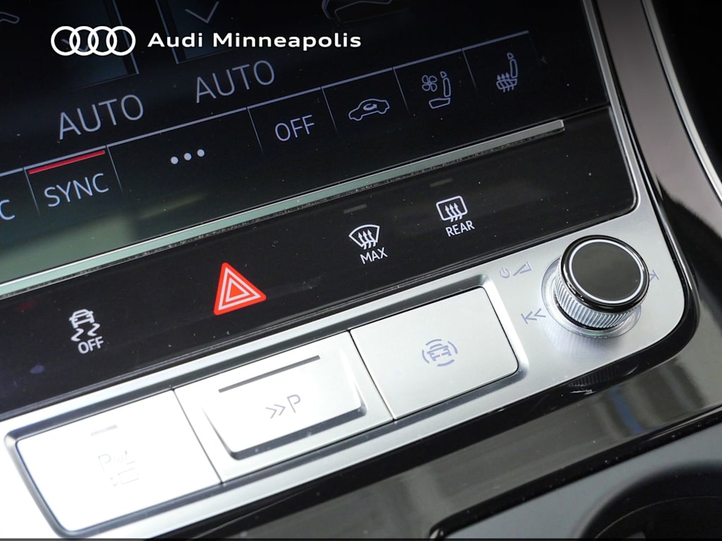 Thumbnail: 2023 Audi Q7 - 27