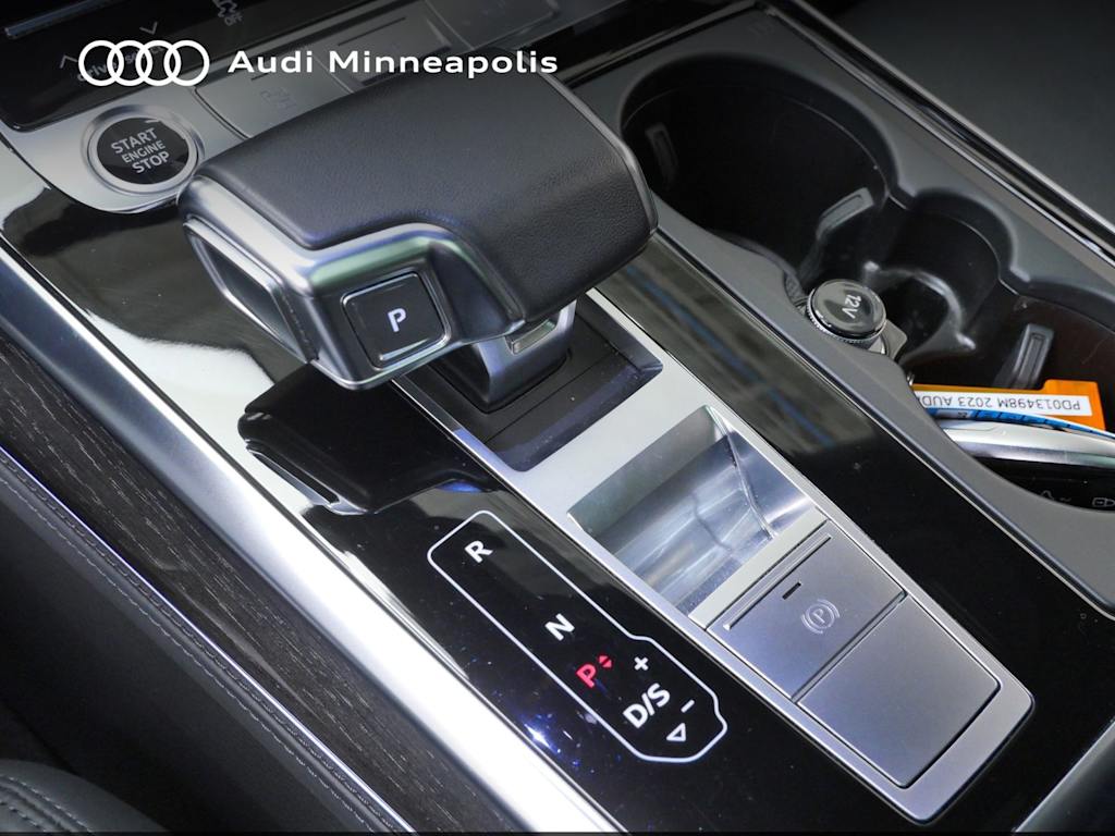 Thumbnail: 2023 Audi Q7 - 11