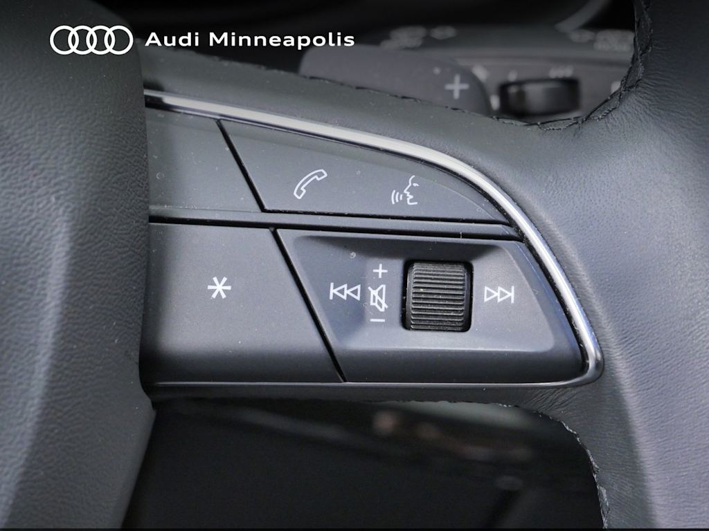 Thumbnail: 2023 Audi Q7 - 22
