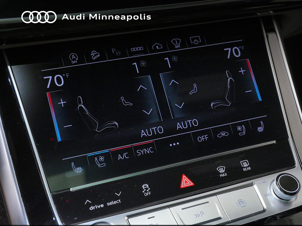 Thumbnail: 2023 Audi Q7 - 23