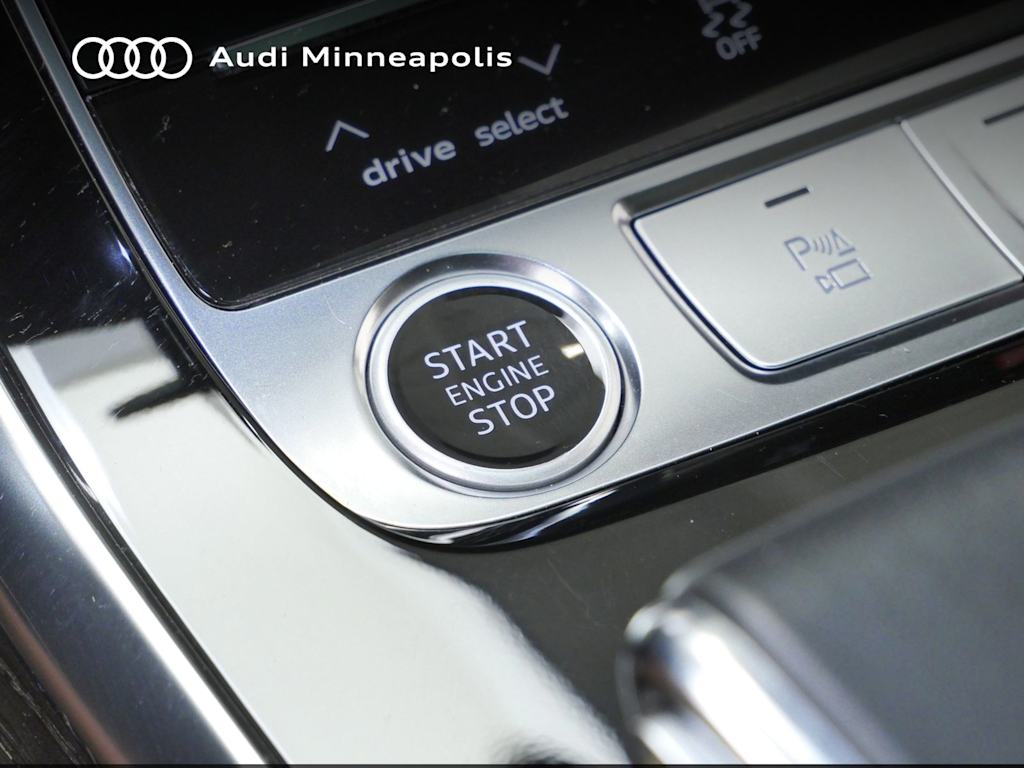 Thumbnail: 2023 Audi Q7 - 24