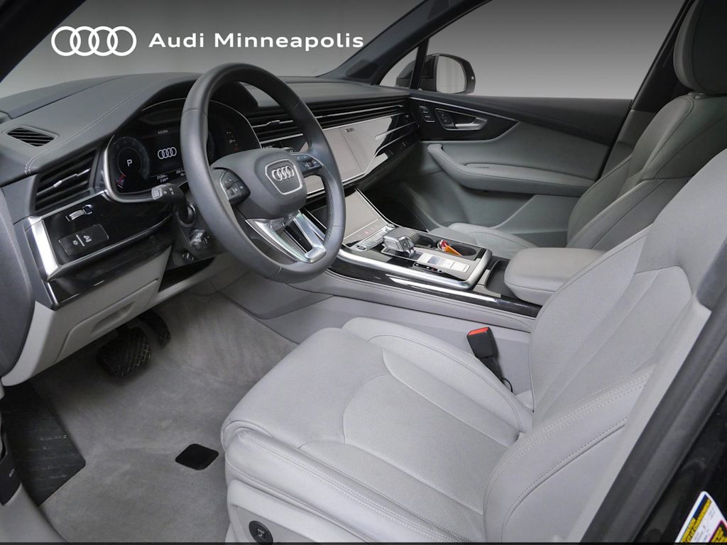 Thumbnail: 2023 Audi Q7 - 8