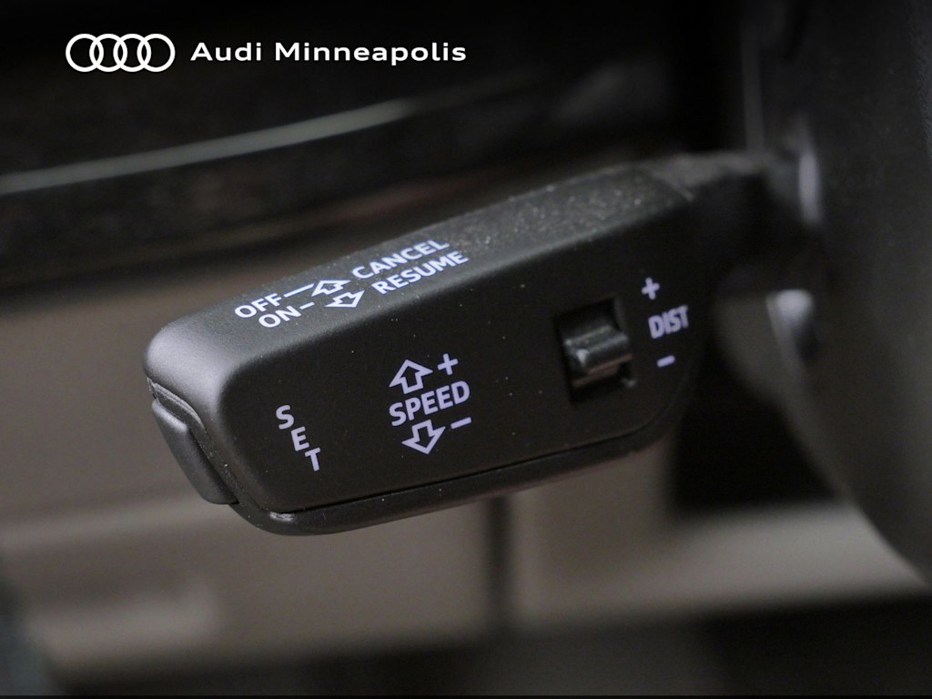Thumbnail: 2023 Audi Q7 - 22