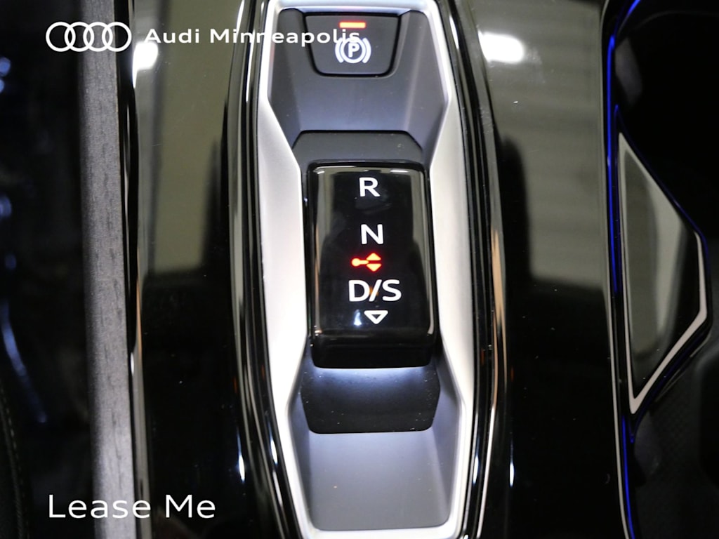 Thumbnail: 2025 Audi A5 - 10