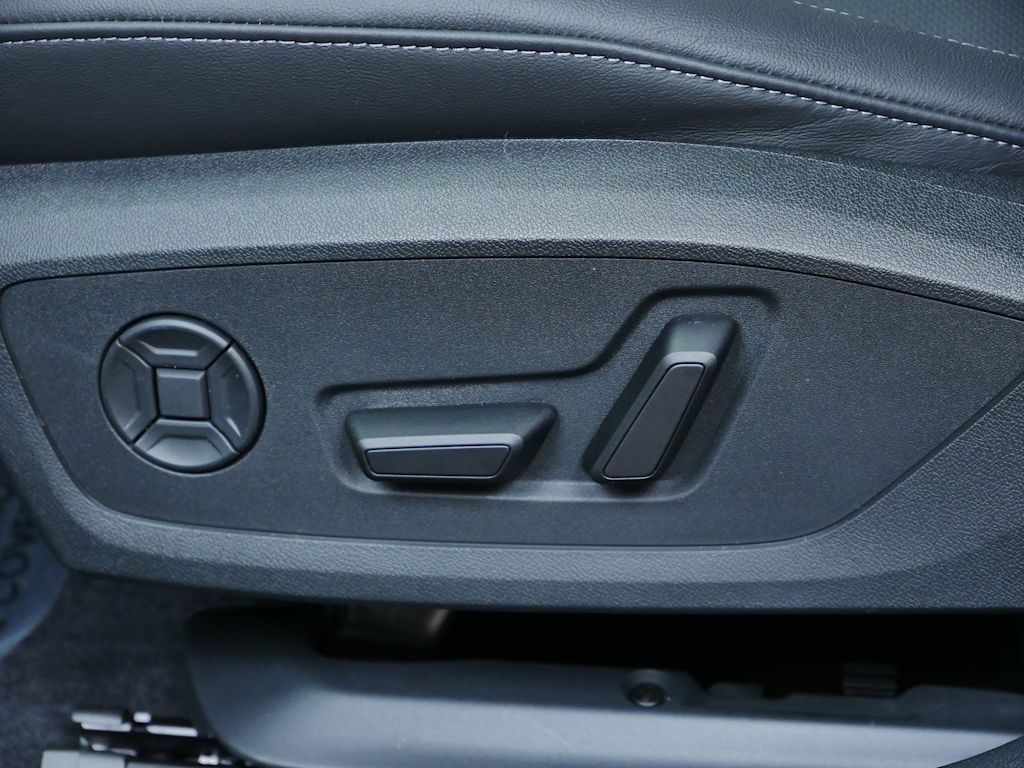 Thumbnail: 2025 Audi A5 - 14