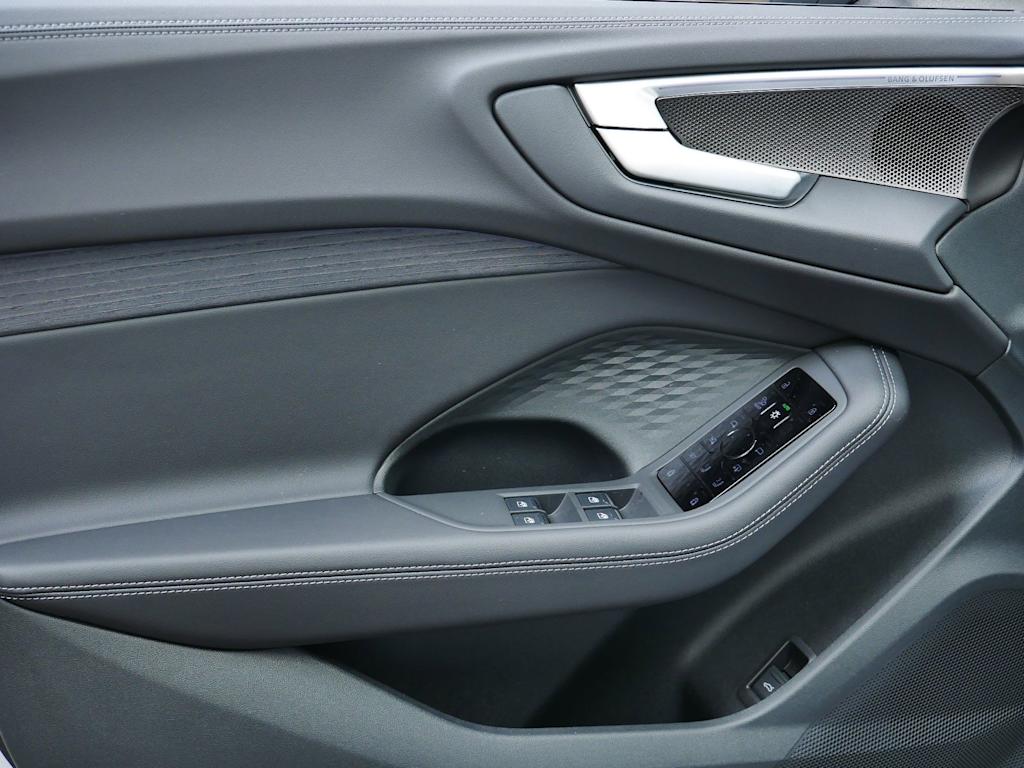 Thumbnail: 2025 Audi A5 - 13