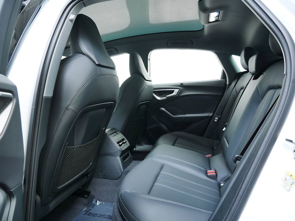 Thumbnail: 2025 Audi A5 - 8