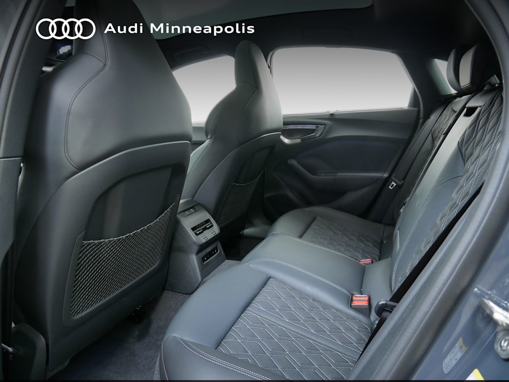 Thumbnail: 2025 Audi S5 - 8