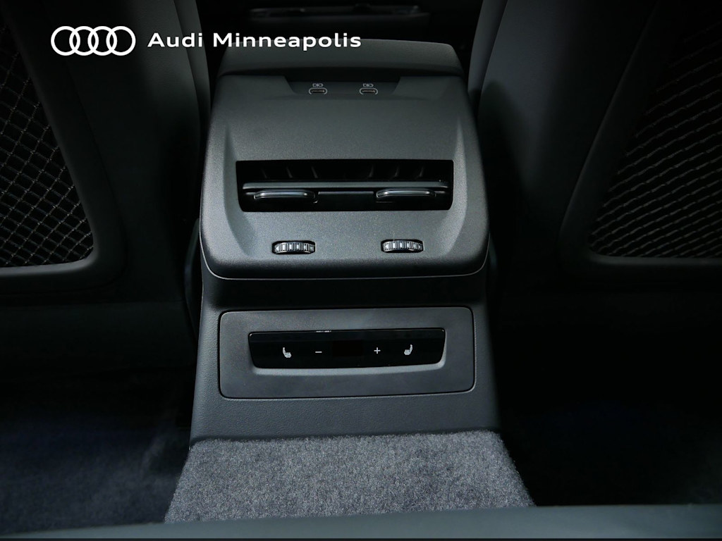 Thumbnail: 2025 Audi S5 - 18