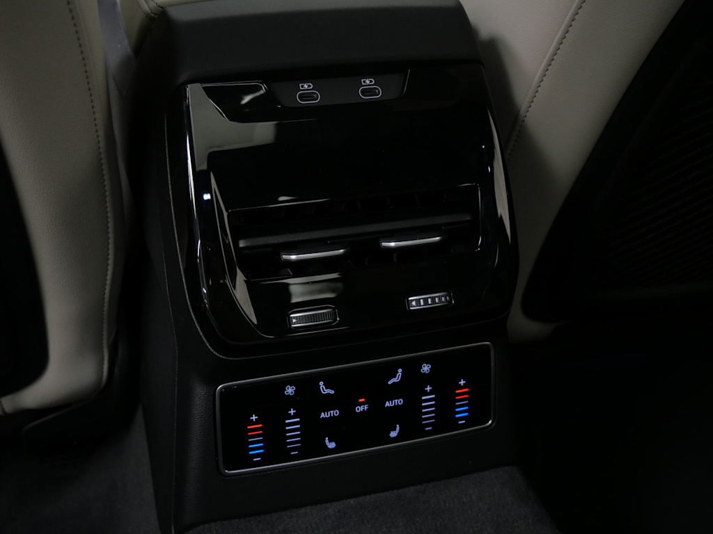 Thumbnail: 2026 Audi A6 - 15