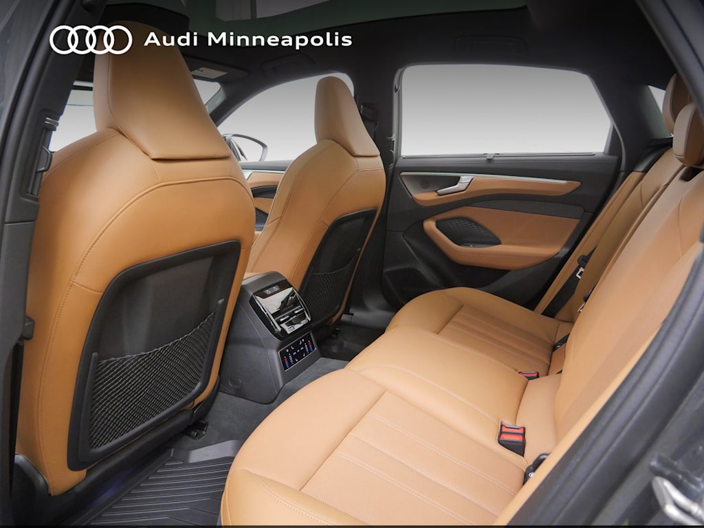 Thumbnail: 2026 Audi A6 - 8