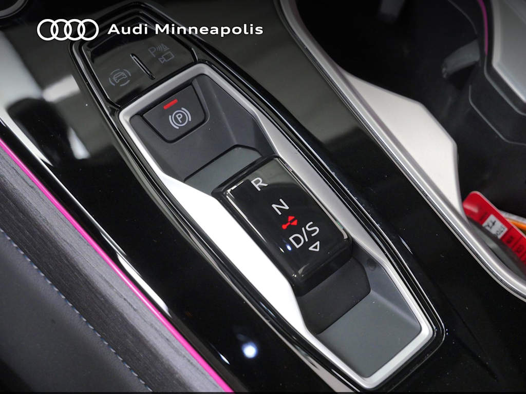 Thumbnail: 2026 Audi A6 - 10