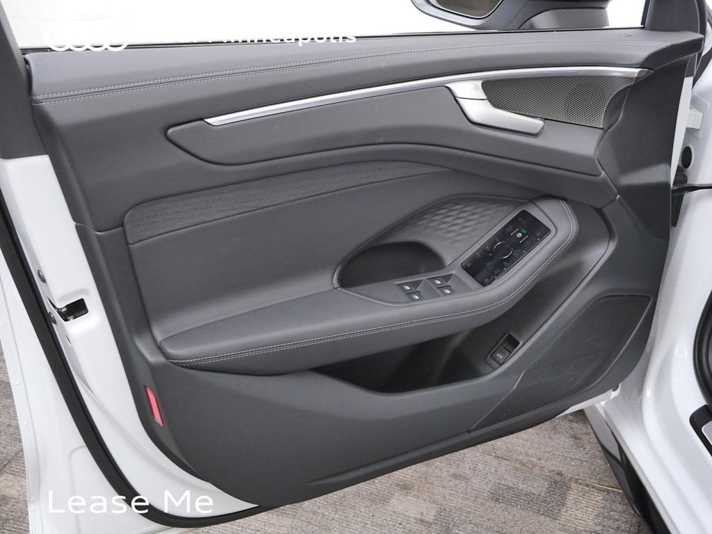 Thumbnail: 2026 Audi A6 - 17