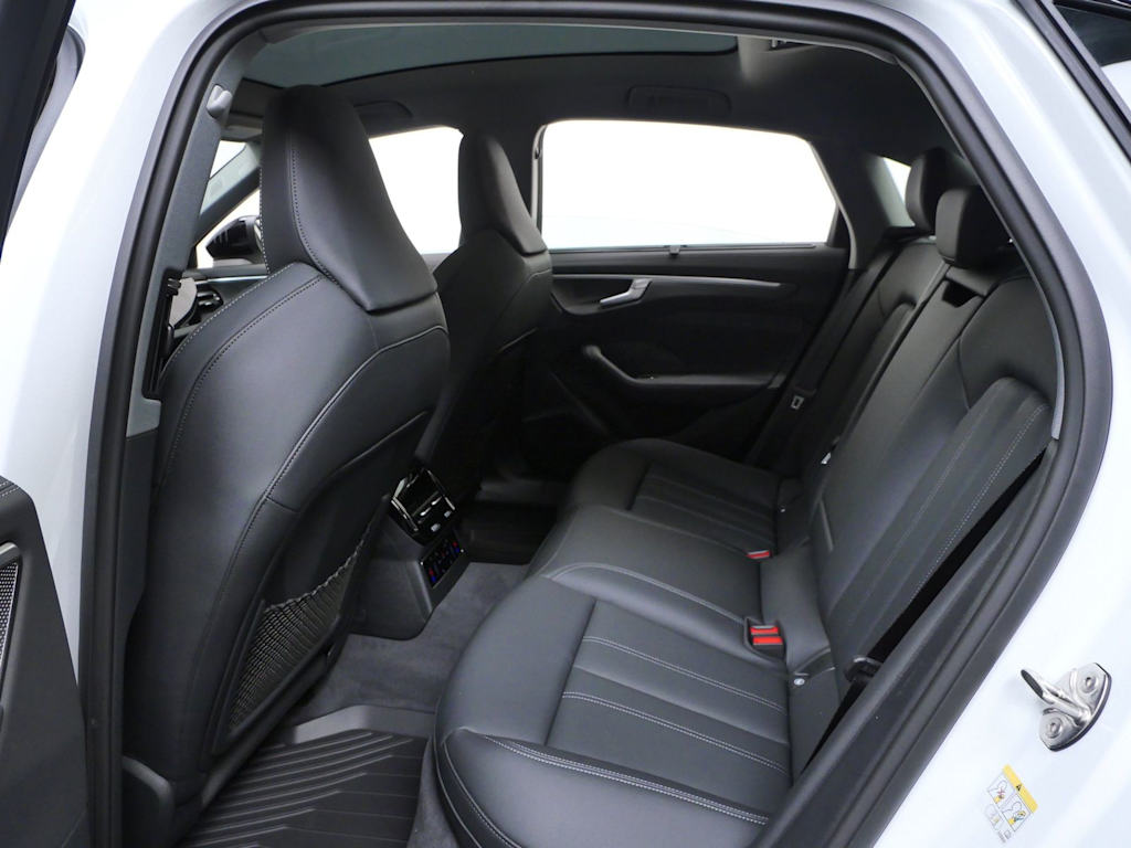 Thumbnail: 2026 Audi A6 - 7