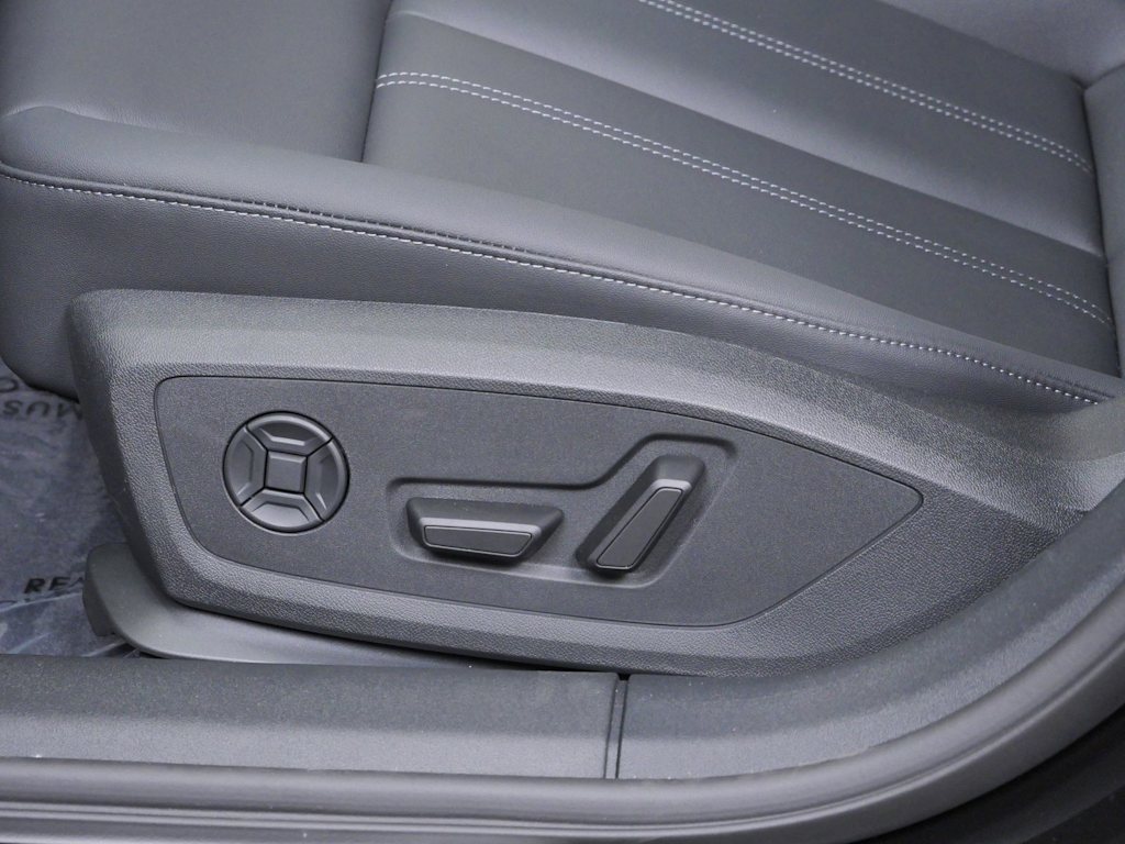 Thumbnail: 2026 Audi A5 - 13