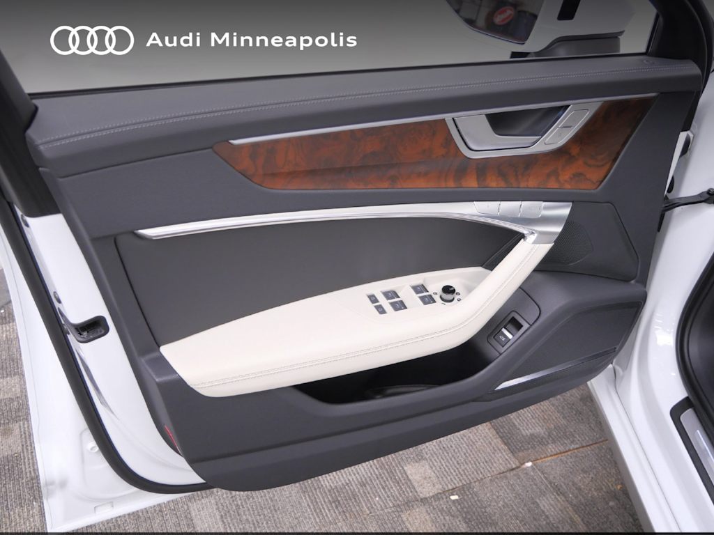 Thumbnail: 2023 Audi A6 - 14
