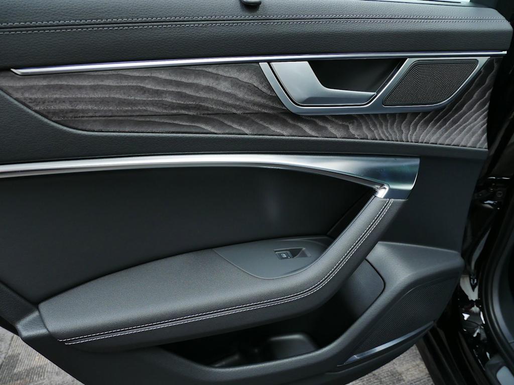 Thumbnail: 2026 Audi A6 - 16