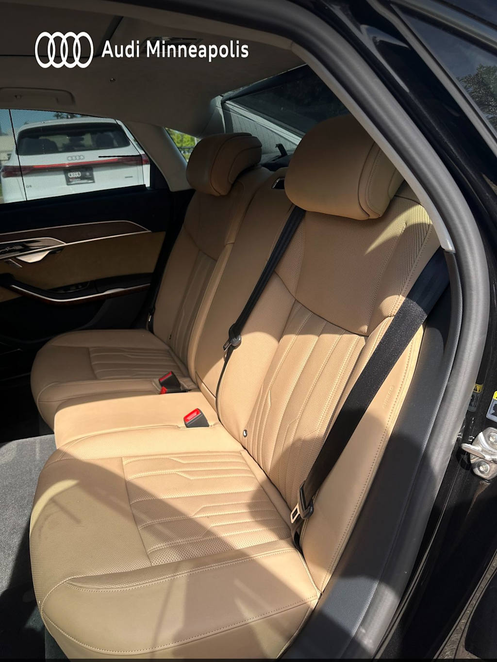 Thumbnail: 2019 Audi A8 - 14