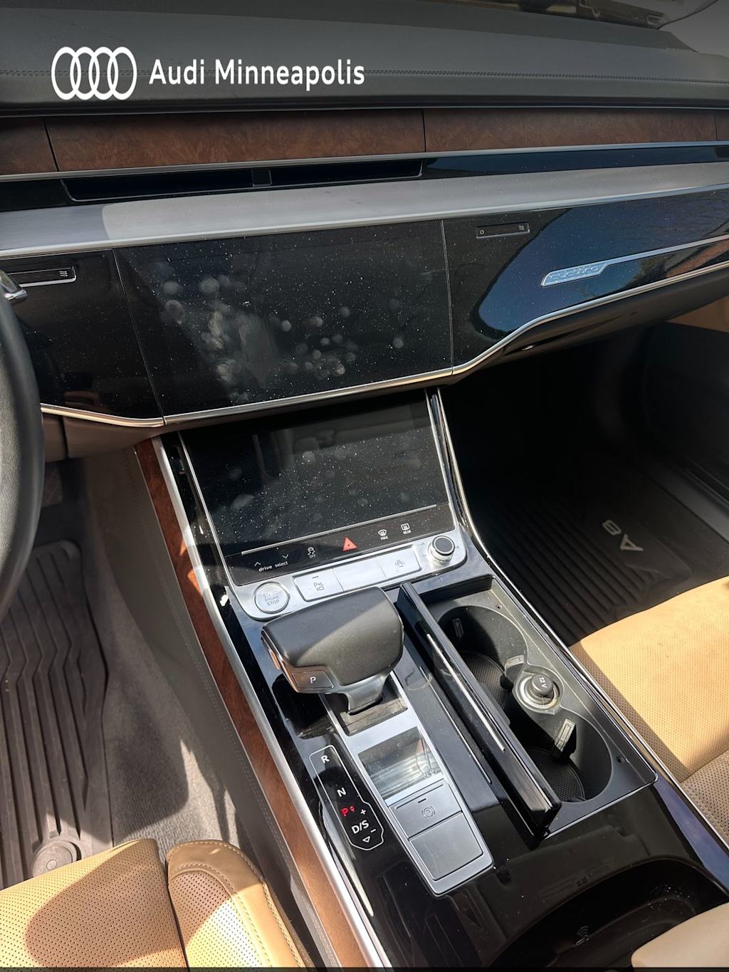 Thumbnail: 2019 Audi A8 - 9