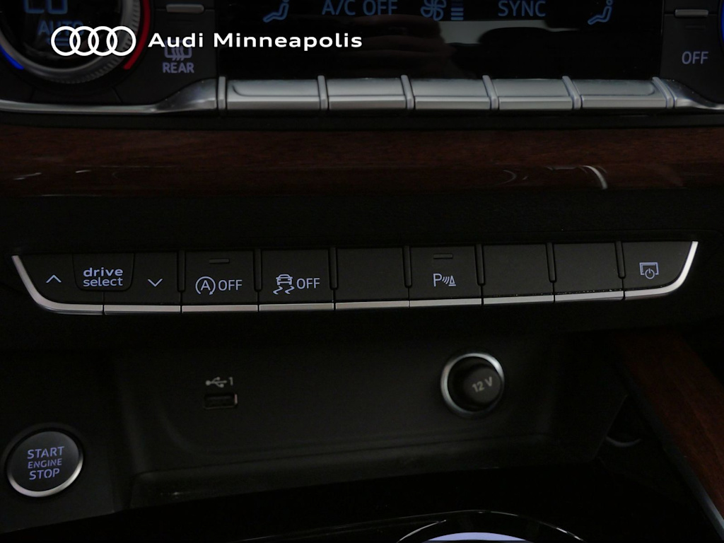 Thumbnail: 2023 Audi A4 - 27