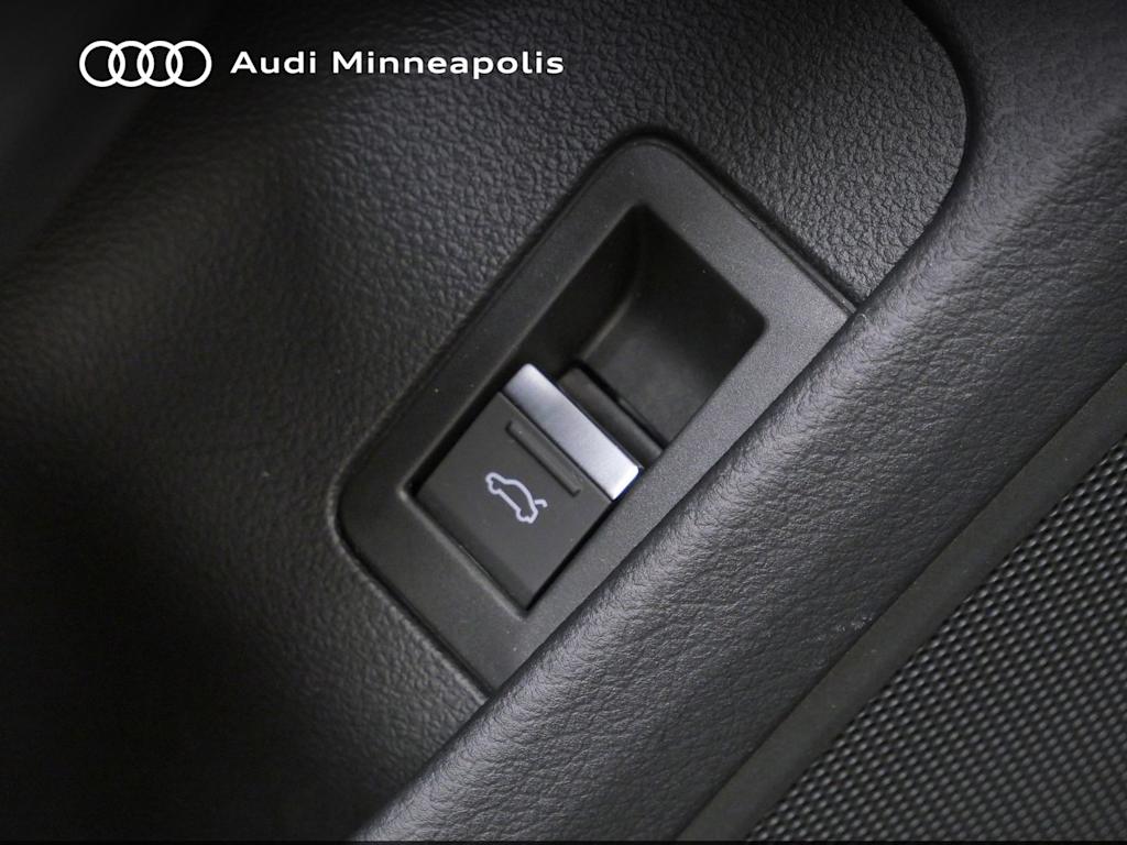 Thumbnail: 2023 Audi A6 - 18