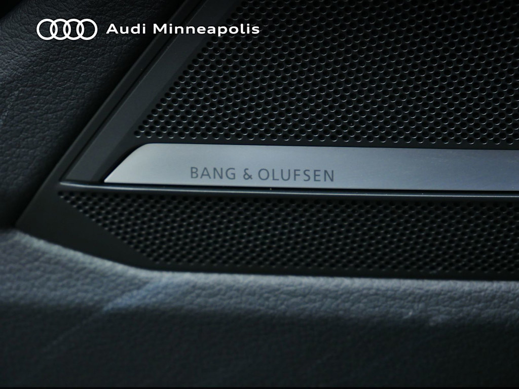 Thumbnail: 2022 Audi S6 - 21