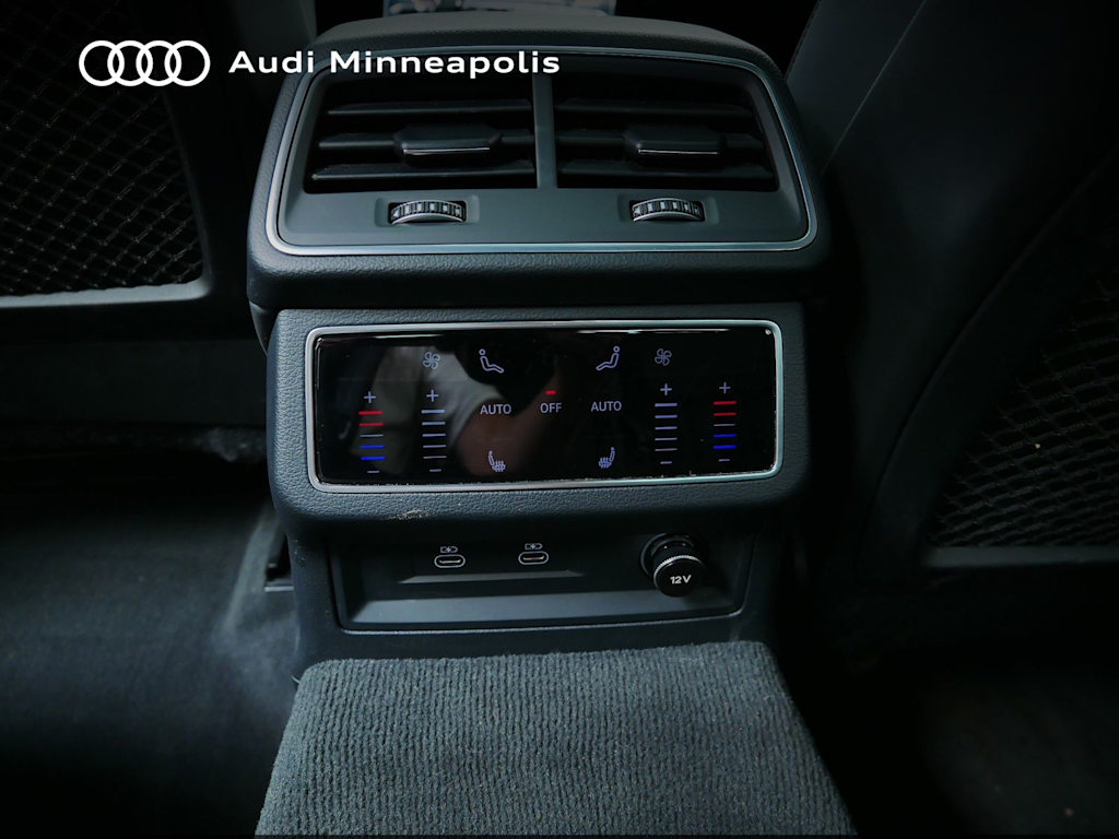 Thumbnail: 2022 Audi S6 - 20