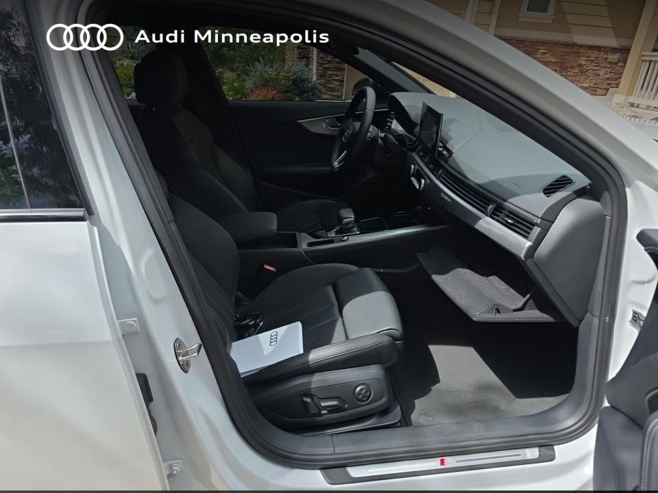 Thumbnail: 2023 Audi A4 - 12