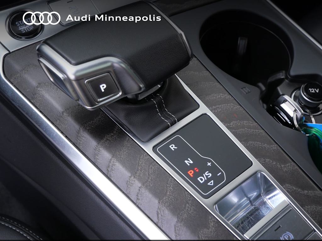 Thumbnail: 2023 Audi A6 - 10