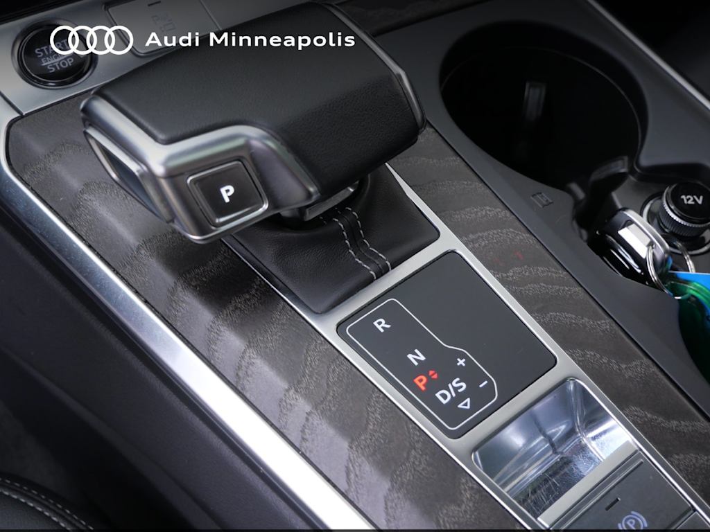 Thumbnail: 2023 Audi A6 - 10