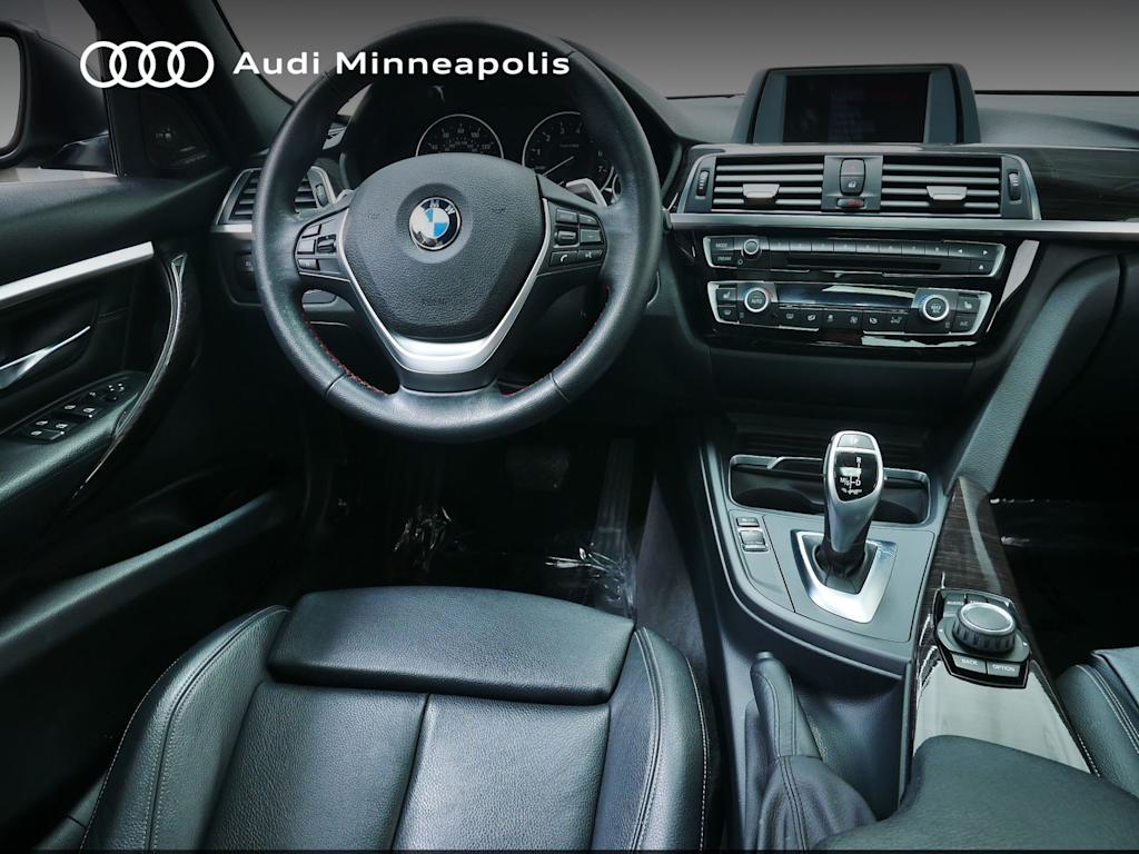 Thumbnail: 2016 BMW 3 Series - 7
