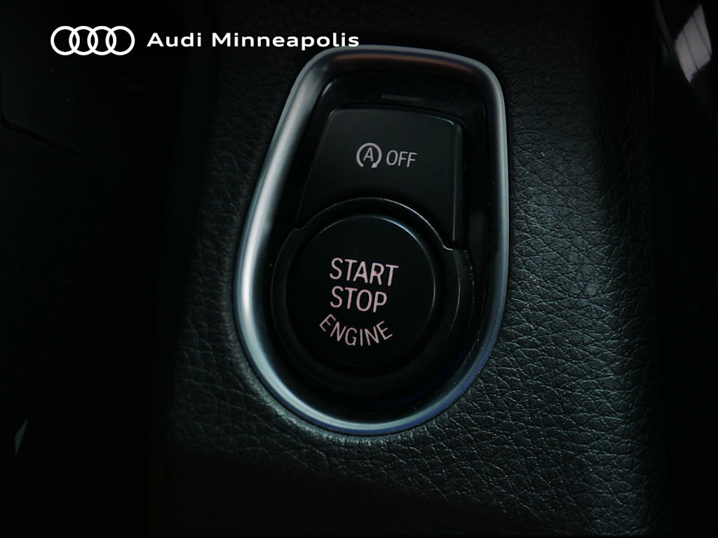 Thumbnail: 2016 BMW 3 Series - 25