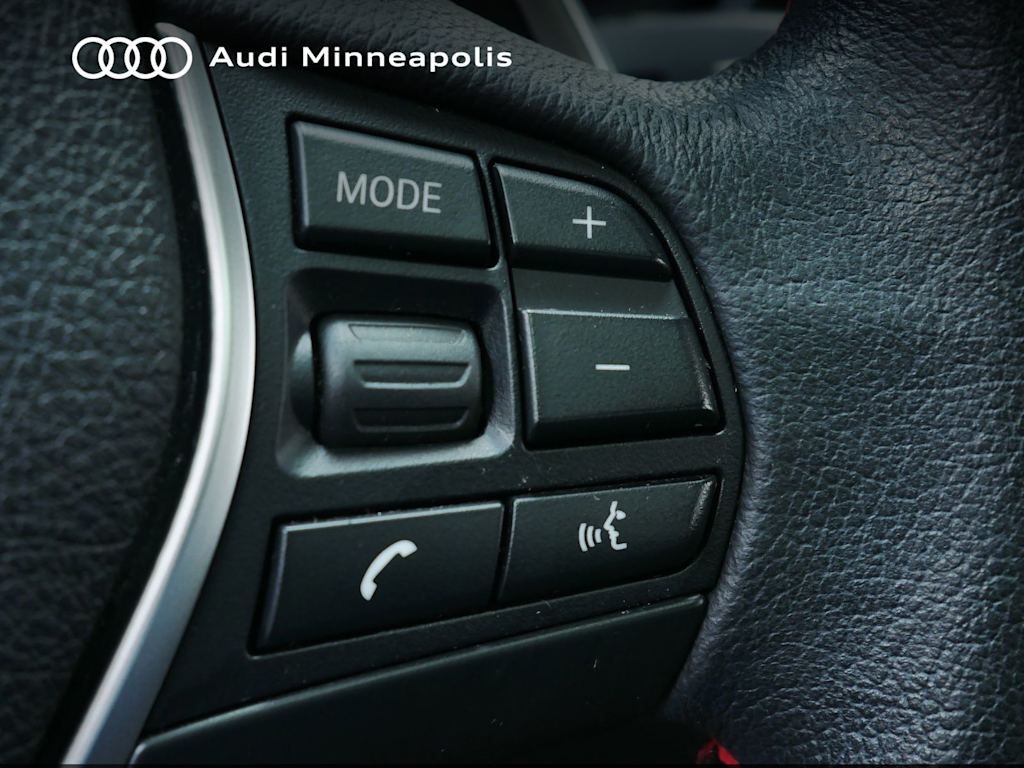 Thumbnail: 2016 BMW 3 Series - 23