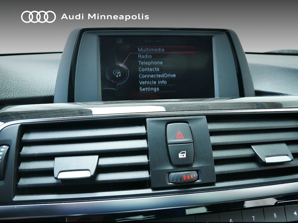 Thumbnail: 2016 BMW 3 Series - 9