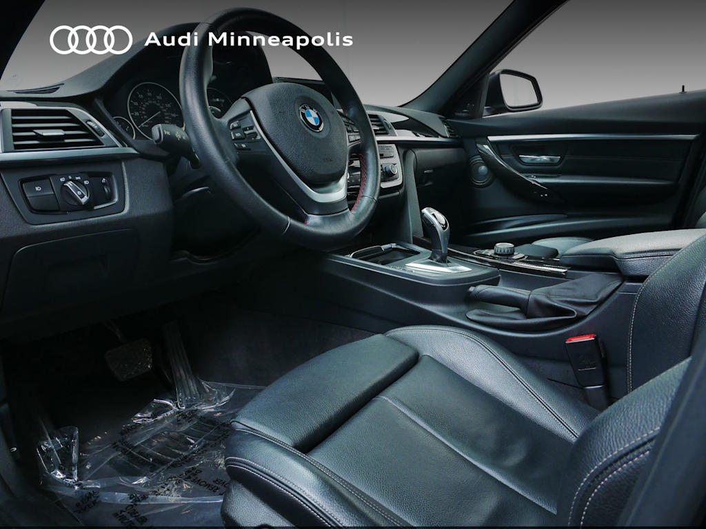 Thumbnail: 2016 BMW 3 Series - 2