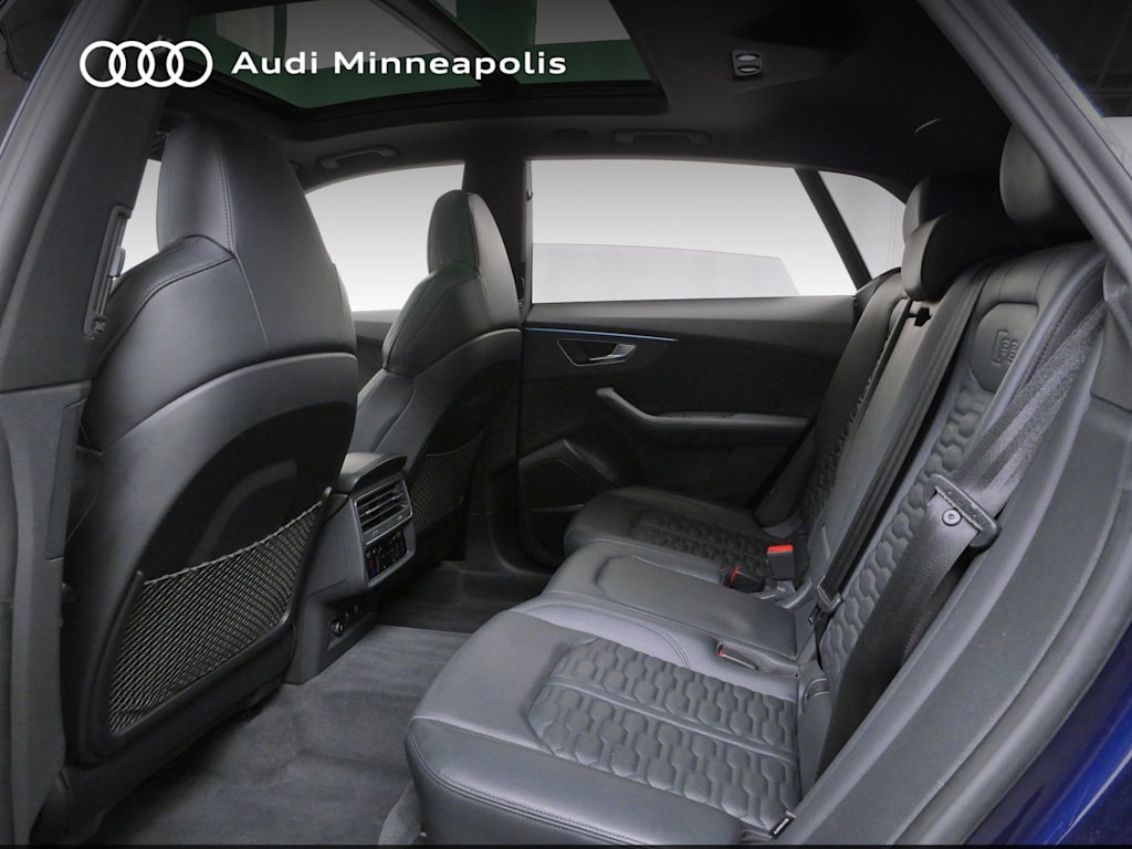 Thumbnail: 2022 Audi RS Q8 - 7