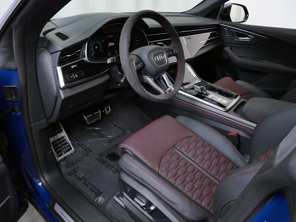 Thumbnail: 2026 Audi RS Q8 - 2