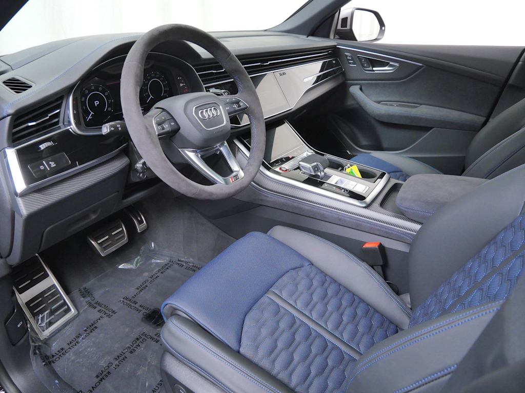 Thumbnail: 2026 Audi RS Q8 - 6