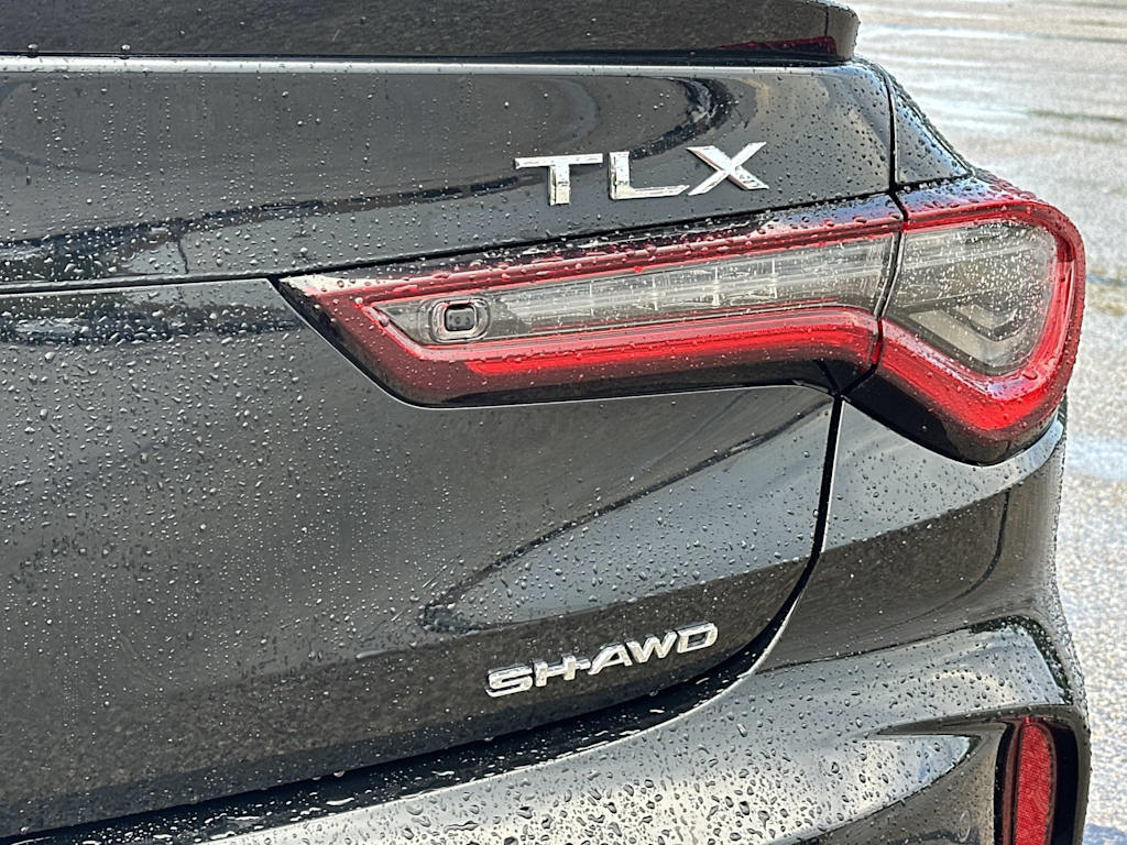 Thumbnail: 2023 Acura TLX - 24