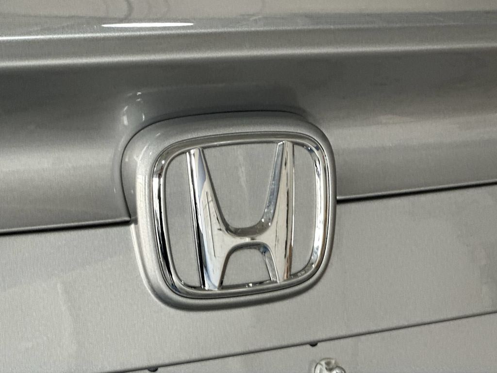 Thumbnail: 2016 Honda Civic - 7