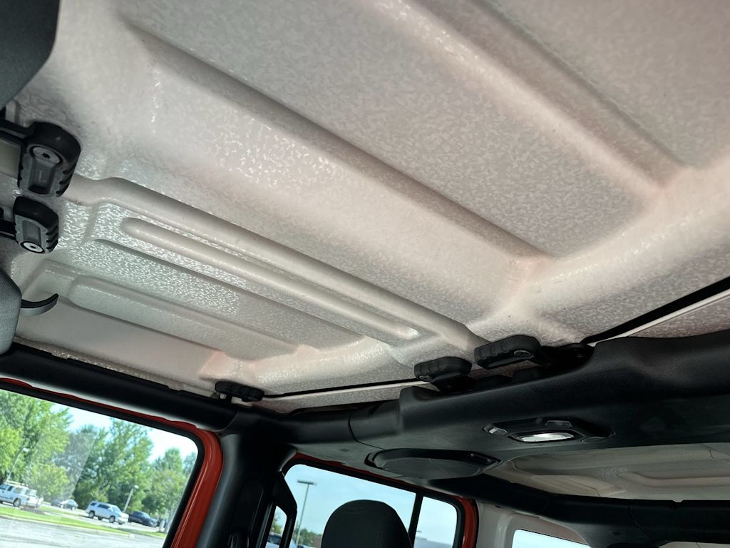 Thumbnail: 2018 Jeep Wrangler - 28