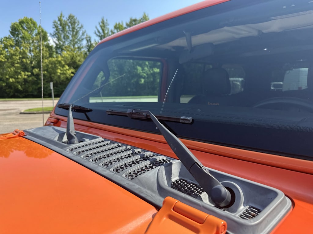 Thumbnail: 2018 Jeep Wrangler - 32
