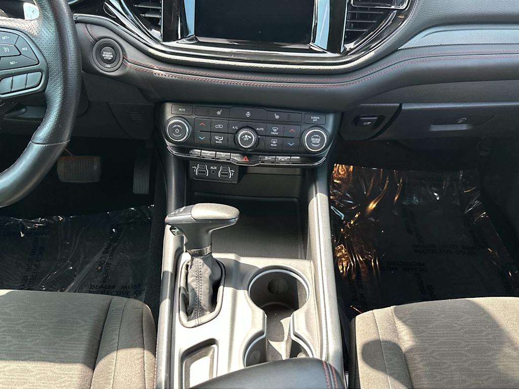 Thumbnail: 2023 Dodge Durango - 15