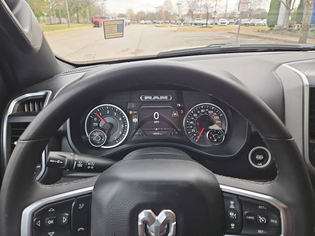 Thumbnail: 2025 RAM 1500 - 18