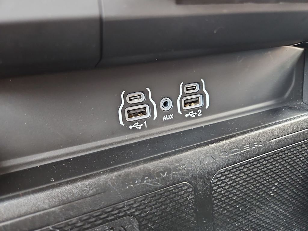 Thumbnail: 2025 RAM 1500 - 34