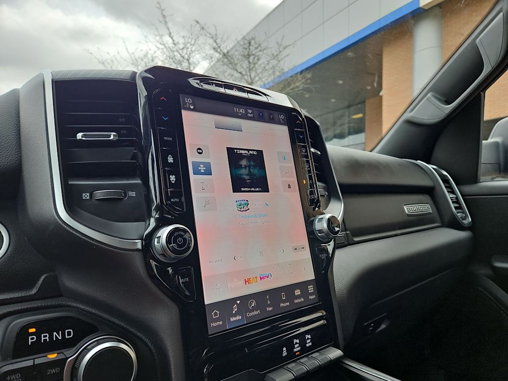 Thumbnail: 2025 RAM 1500 - 33