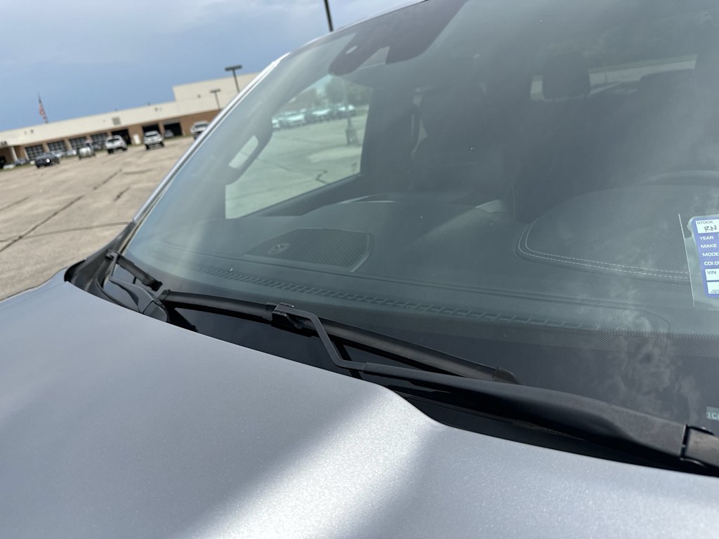 Thumbnail: 2024 RAM 1500 - 32